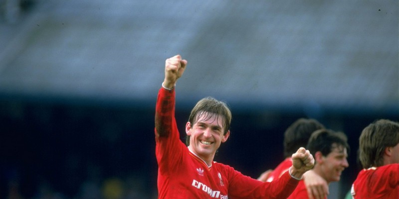 Kenny Dalglish là 1 trong những biểu tượng lớn nhất của Liverpool mọi thời đại